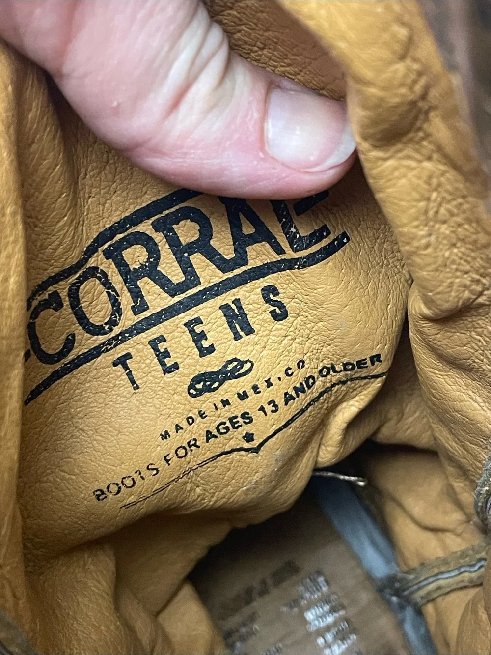 Corral Teens Cowboy Boots Girls Size 3 Tan Turquoise Embroidered Western